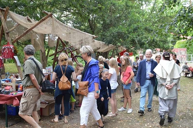 Viele Besucher beim Pilgerfest