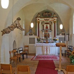 Altarraum der Schilder Kirche