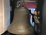 Replik der Glocke